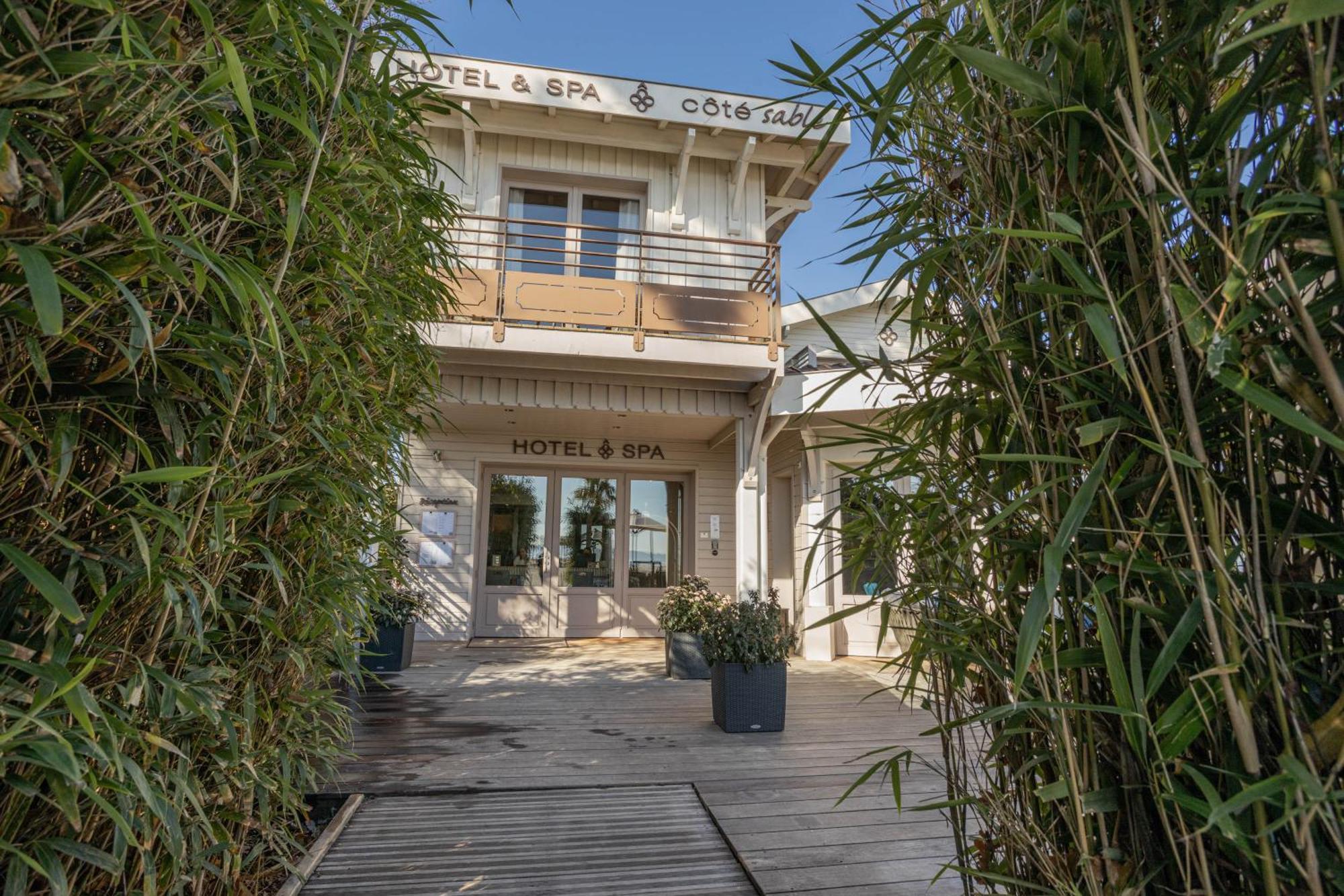 Hotel Cote Sable Lege-Cap-Ferret Exterior photo